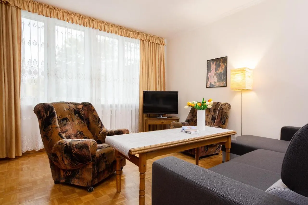 Comfy & Spacious Apartment Warsaw By Noclegi Renters
